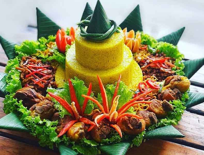 catering nasi tumpeng